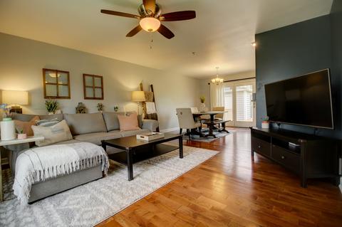 1406 Avery Ave, Wheaton, IL 60187 photo 9