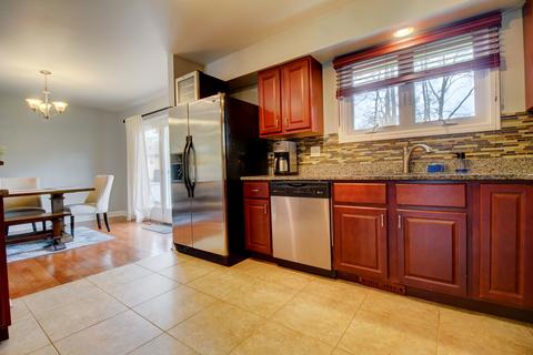 1406 Avery Ave, Wheaton, IL 60187 photo 13