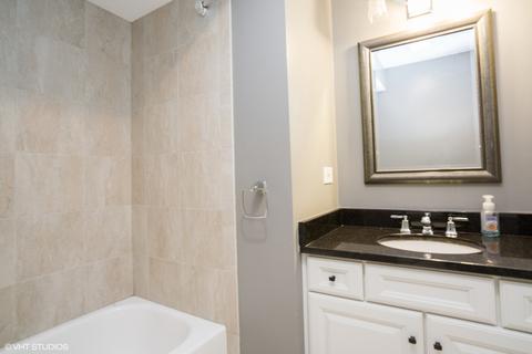 623 Mallard Ct #B1, Bartlett, IL 60103 photo 9