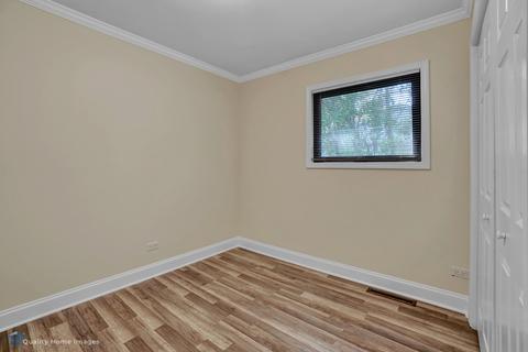 430 E Merle Ln, Wheeling, IL 60090 photo 11