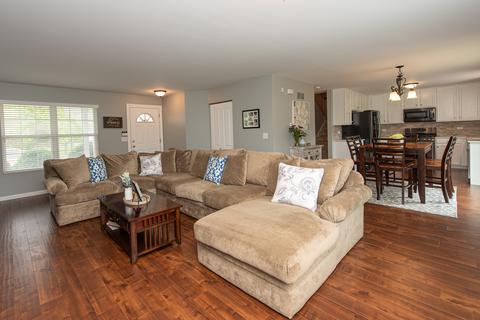 1701 Mountain Ridge Pass, Plainfield, IL 60586 photo 4