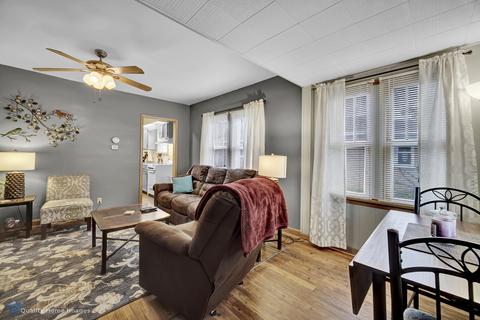 1074 S 6th Ave, Kankakee, IL 60901 photo 4