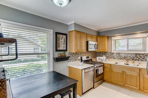 419 S Beverly St, Wheaton, IL 60187 photo 6