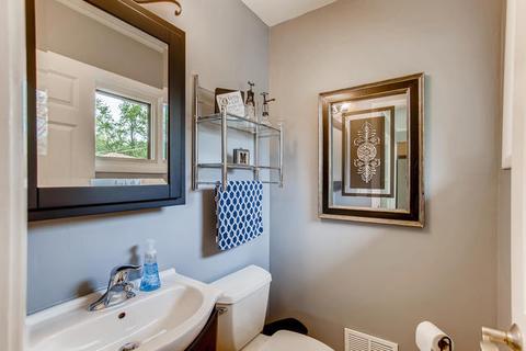 419 S Beverly St, Wheaton, IL 60187 photo 9