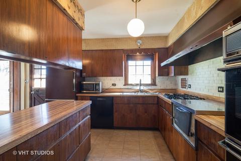 1499 Phoenix Dr, Des Plaines, IL 60018 photo 5