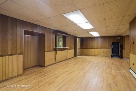 1499 Phoenix Dr, Des Plaines, IL 60018 photo 15