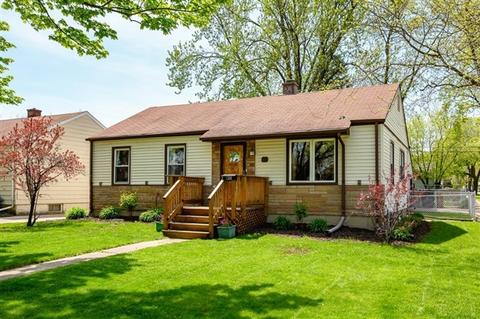 1300 N Hillside Ave, Berkeley, IL 60163 photo 3