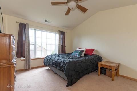 637 E Willow St, Elburn, IL 60119 photo 11