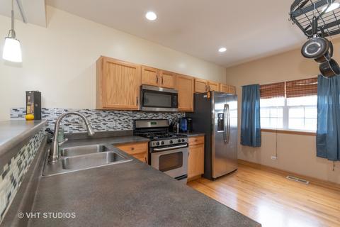637 E Willow St, Elburn, IL 60119 photo 6