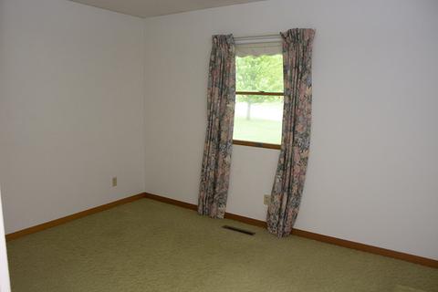 1016 Hilltop Dr, Morrison, IL 61270 photo 13