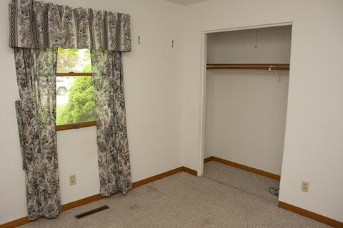 1016 Hilltop Dr, Morrison, IL 61270 photo 8