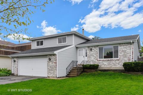 467 Stone Pl, Wheeling, IL 60090 photo 1