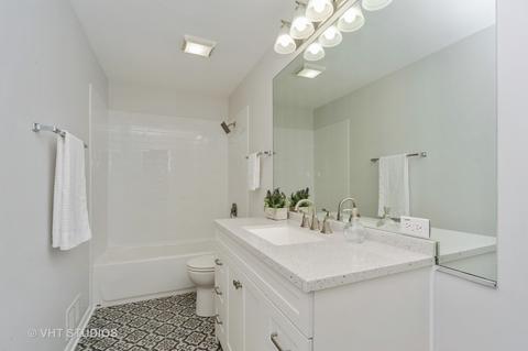 467 Stone Pl, Wheeling, IL 60090 photo 10