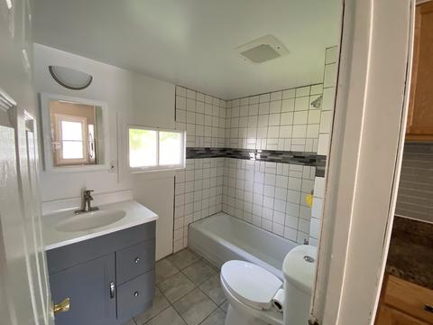 635 High St, Aurora, IL 60505 photo 14