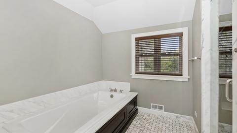 446 Washington Ave, Glencoe, IL 60022 photo 17