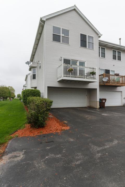 1384 Fox Hound Trl, Beecher, IL 60401 photo 14