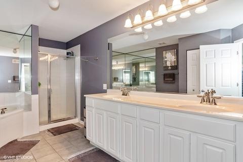 1245 Bradley Cir, Elgin, IL 60120 photo 9