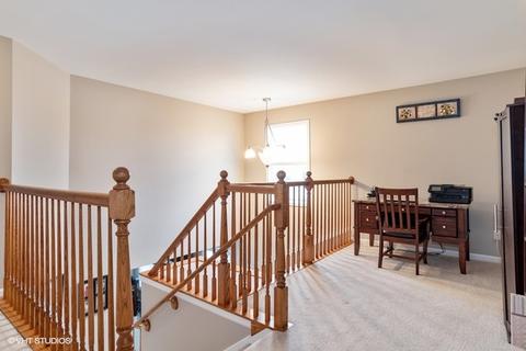 1245 Bradley Cir, Elgin, IL 60120 photo 7