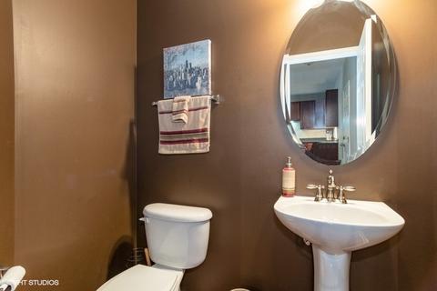 1245 Bradley Cir, Elgin, IL 60120 photo 13