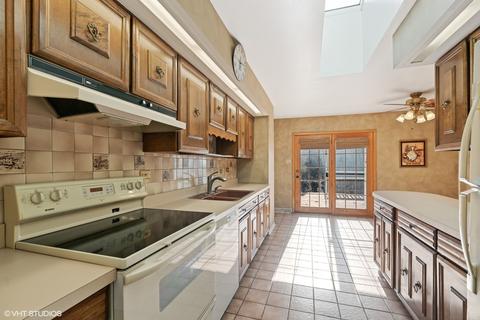 6540 Cedar Rd, Oak Forest, IL 60452 photo 10
