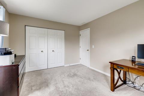 603 Howard Ave, East Dundee, IL 60118 photo 21