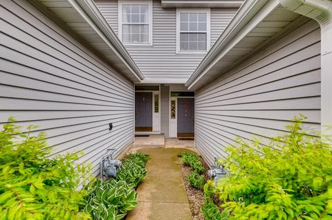 603 Howard Ave, East Dundee, IL 60118 photo 3