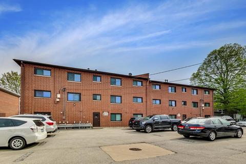 1230 Brown St #1E, Des Plaines, IL 60016 photo 21