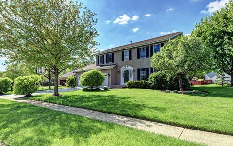 2870 Sarah Ct, Elgin, IL 60124 photo 3