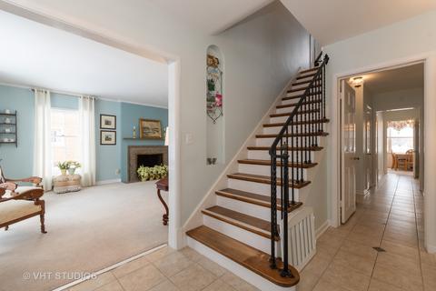 932 Brook St, Elgin, IL 60120 photo 4