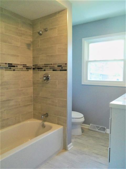 1590 Martha Dr, Elgin, IL 60123 photo 6