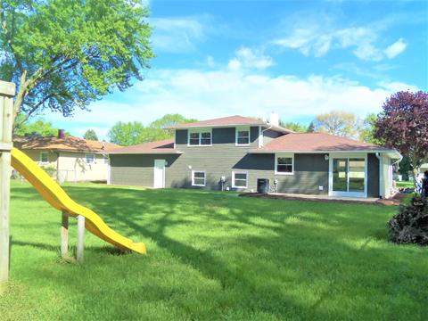 1590 Martha Dr, Elgin, IL 60123 photo 20