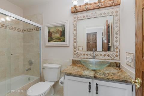 738 Bent Ridge Ln, Elgin, IL 60120 photo 17