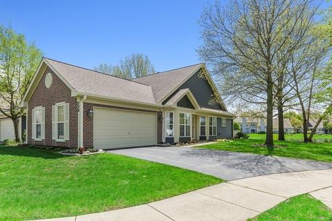 738 Bent Ridge Ln, Elgin, IL 60120 photo 1