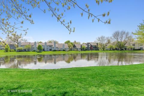 738 Bent Ridge Ln, Elgin, IL 60120 photo 4