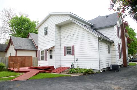 823 Cedar Ave, Elgin, IL 60120 photo 50