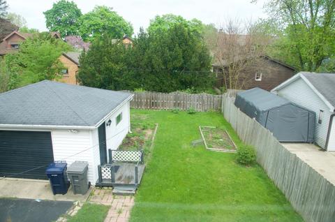 823 Cedar Ave, Elgin, IL 60120 photo 57