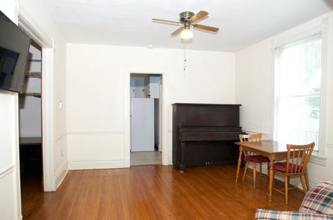 823 Cedar Ave, Elgin, IL 60120 photo 23