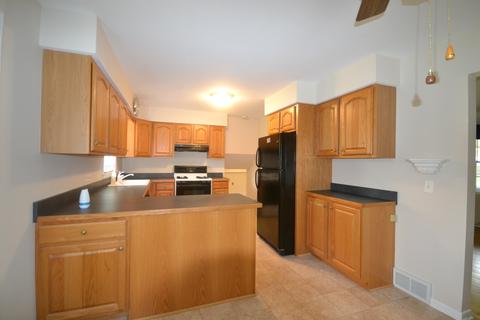 966 Huron Dr, Elgin, IL 60120 photo 7