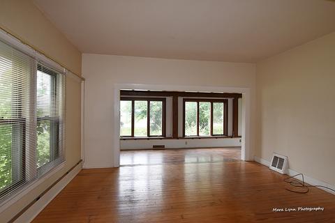 25636 W Wolfs Rd, Plainfield, IL 60585 photo 7