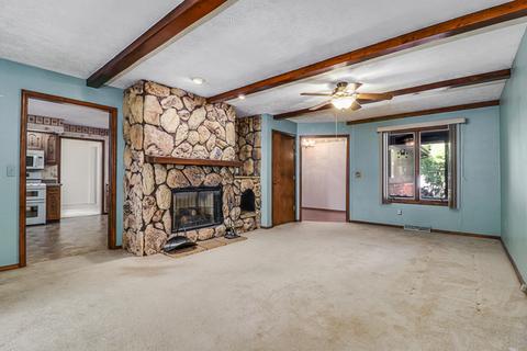 1308 W Heritage Rd, Normal, IL 61761 photo 6