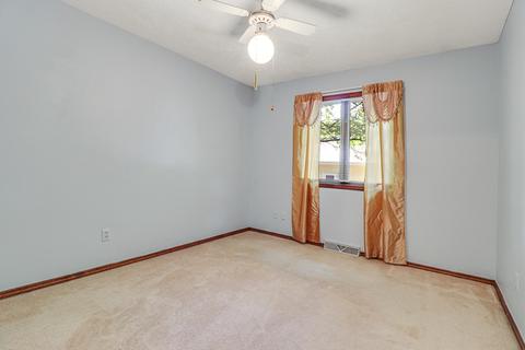 1308 W Heritage Rd, Normal, IL 61761 photo 21