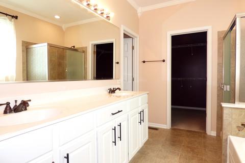 24315 Champion Dr, Plainfield, IL 60585 photo 10