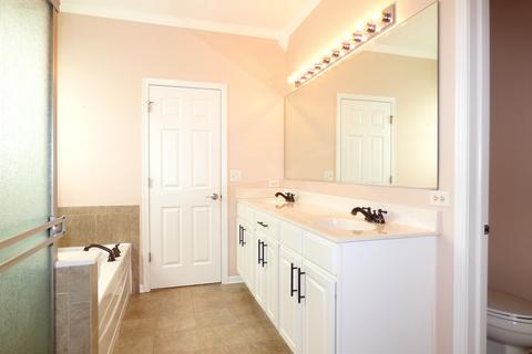 24315 Champion Dr, Plainfield, IL 60585 photo 11