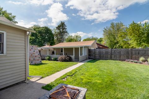 119 E Lee St, Plano, IL 60545 photo 4