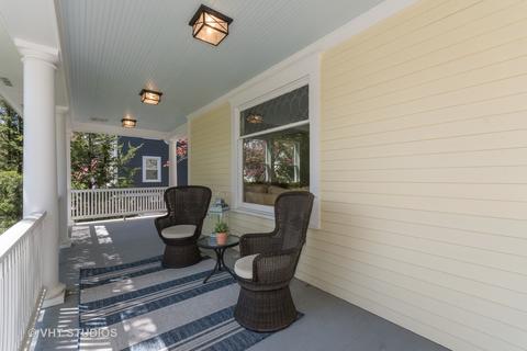 1012 N Wheaton Ave, Wheaton, IL 60187 photo 3