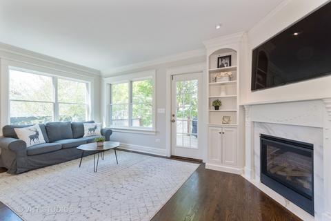 1012 N Wheaton Ave, Wheaton, IL 60187 photo 9