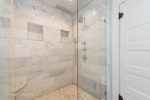 1012 N Wheaton Ave, Wheaton, IL 60187 photo 14