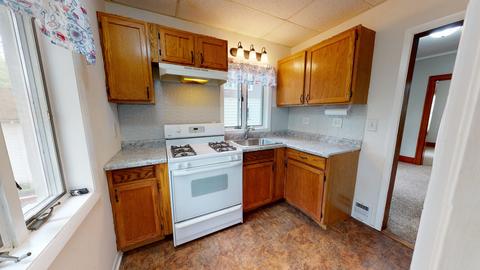 618 Bangs St, Aurora, IL 60505 photo 7