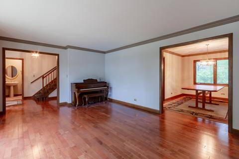 479 Cassin Rd, Naperville, IL 60565 photo 6