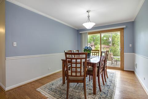 1105 W Pendleton Pl, Mount Prospect, IL 60056 photo 9